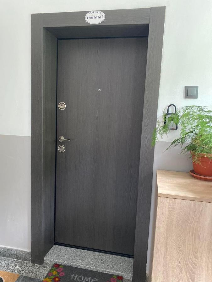 Apartamento Tsarevets Panorama Veliko Tárnovo Exterior foto